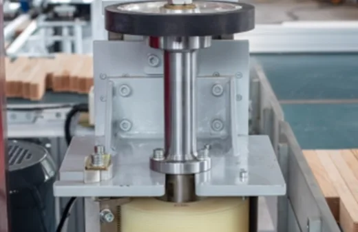 Automatic glue application